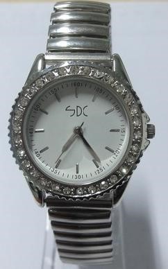 GK1609  Spring Steel Strap With Stone Alloy Wrist Watch