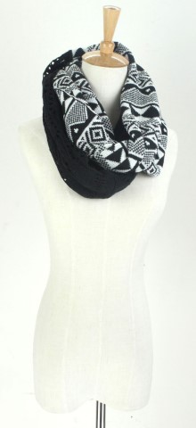 GK1965  Knitted Scarf