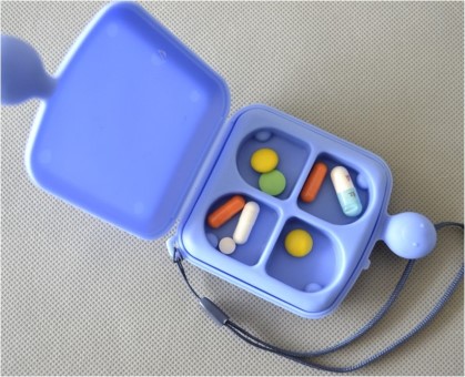 GK2333  4 Compartments Pill Box    